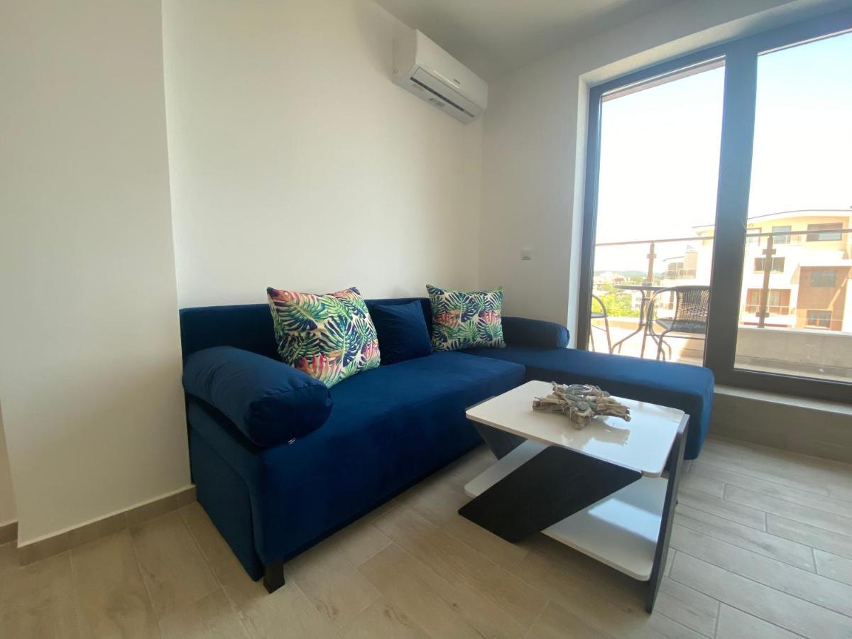 Sea View, Luxury Apartment In Amelia Complex, Kabakum Beach Aziz Konstantin ve Elena Dış mekan fotoğraf